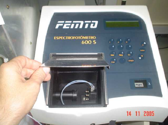 Compartimento para cubeta do espectrofotômetro Femto 600S