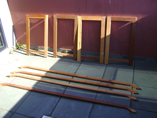 Peças de madeira utilizadas na montagem da estrutura para instalação dos equipamentos e instrumentos de análise